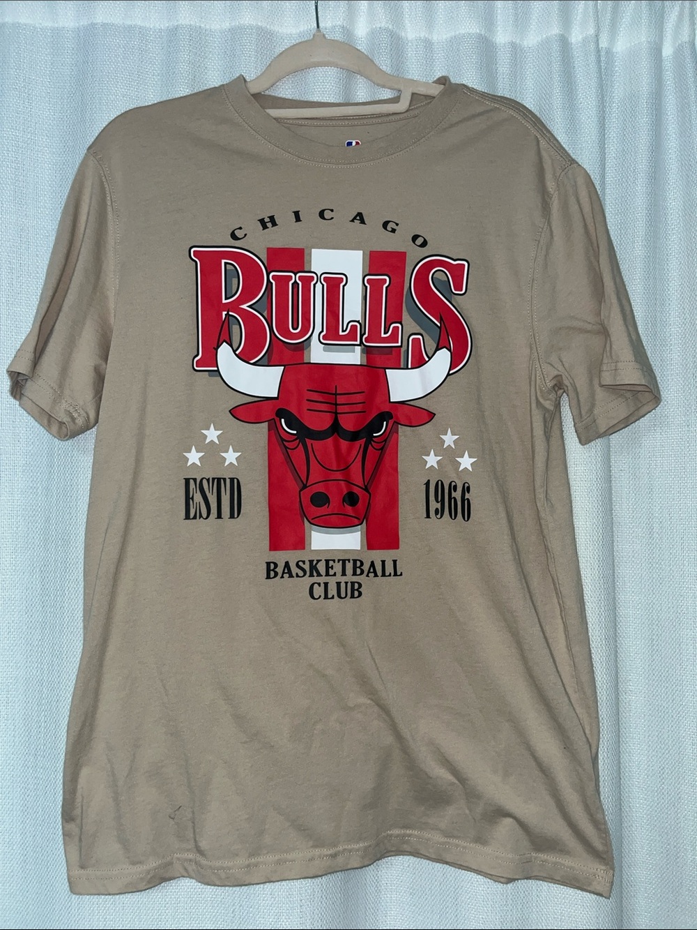 Chicago Bulls Graphic Tee - Tan